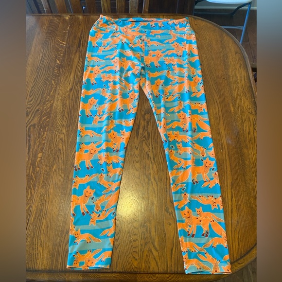 Lularoe Fox Leggings, Tall & Curvy - Picture 1 of 2